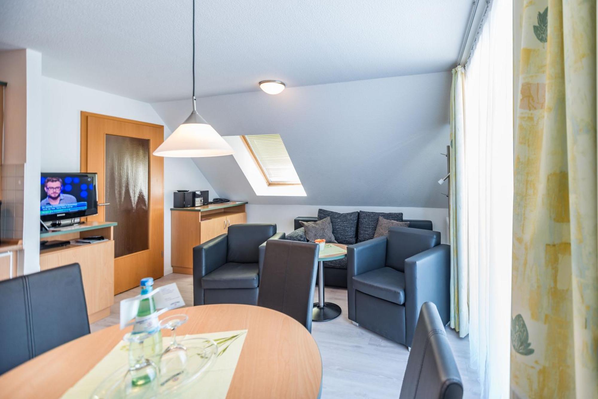 Am Weststrand Apartmenthaus Waldeck Ostseebad Kühlungsborn Exteriör bild